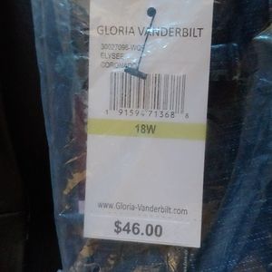 Gloria Vanderbuilt Amanda blue jean shorts 18w NEW IN PKG and with tags.